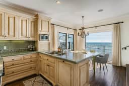 D5662 - Dolphin Bluff
