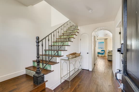 D5662 - Dolphin Bluff